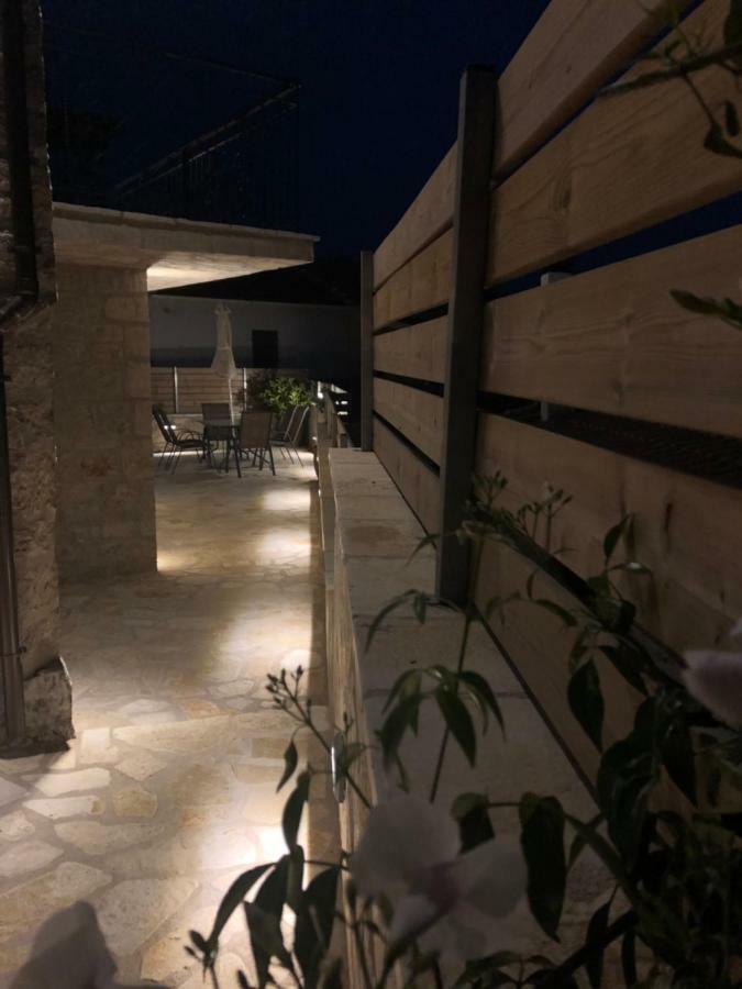 Villa Charonia Spanokhórion Eksteriør bilde